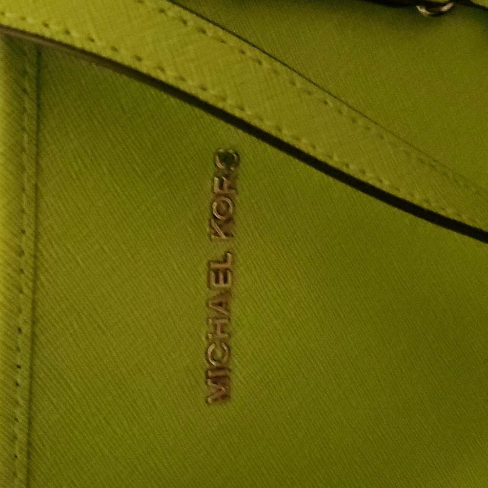 Handbag - Picture 2 of 7